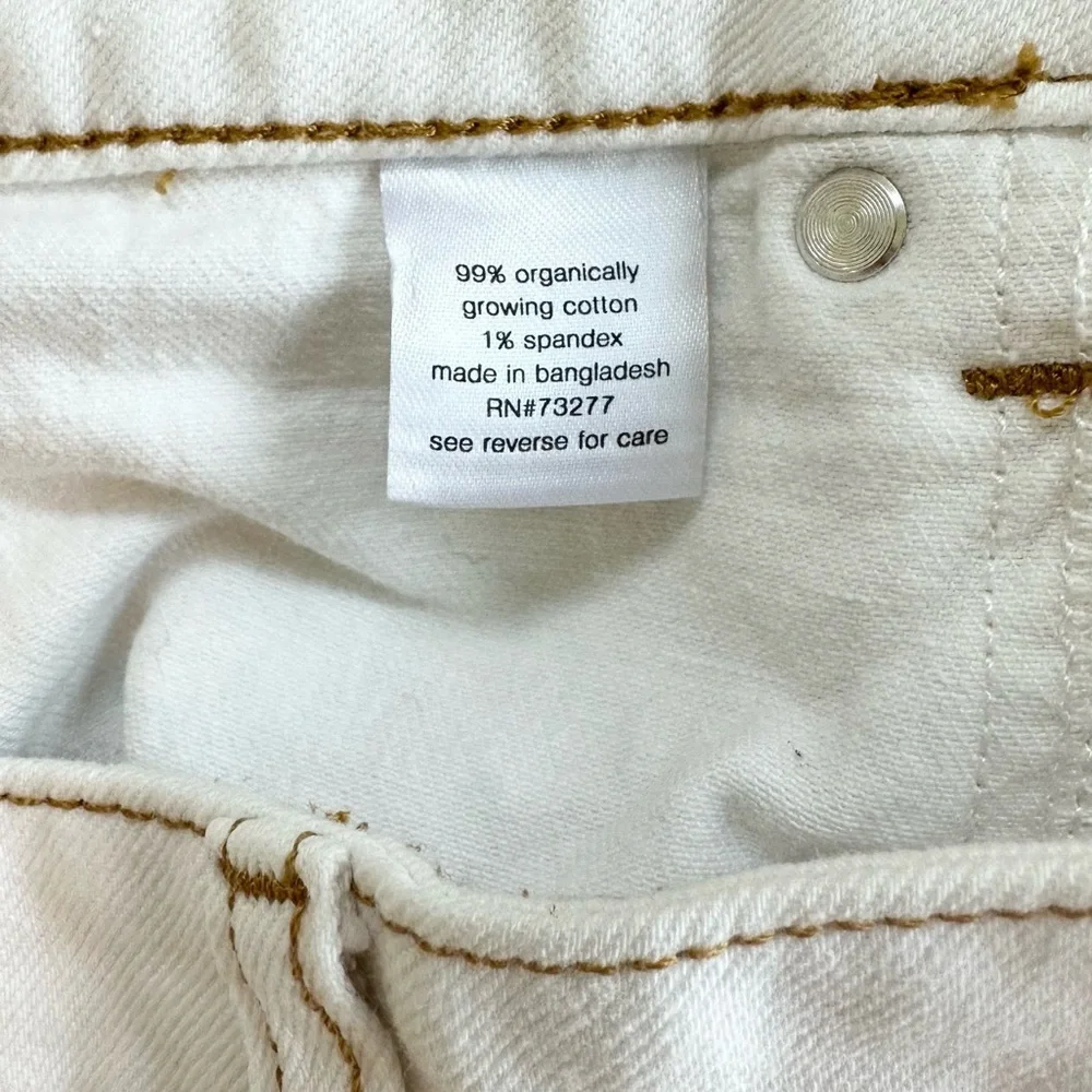 Elizabeth and James High Rise Straight Leg Off White Jeans - Picture 9 of 9